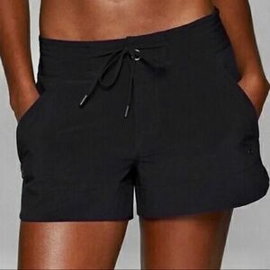 ATHLETA Black Quick Dry BOARD SHORTS  Size XS